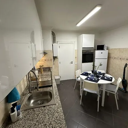 Cozy In The Heart Of Loures شقة Frielas
